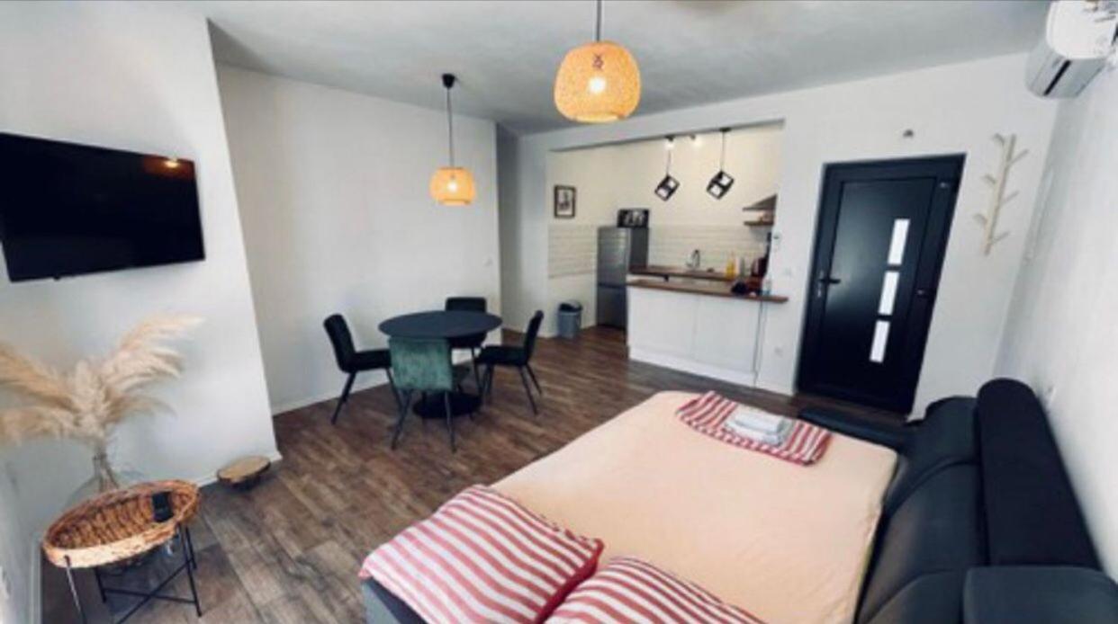 Apartments Martina Tisno Exterior foto