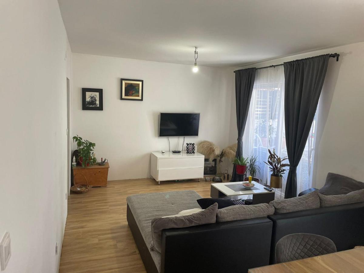 Apartments Martina Tisno Exterior foto
